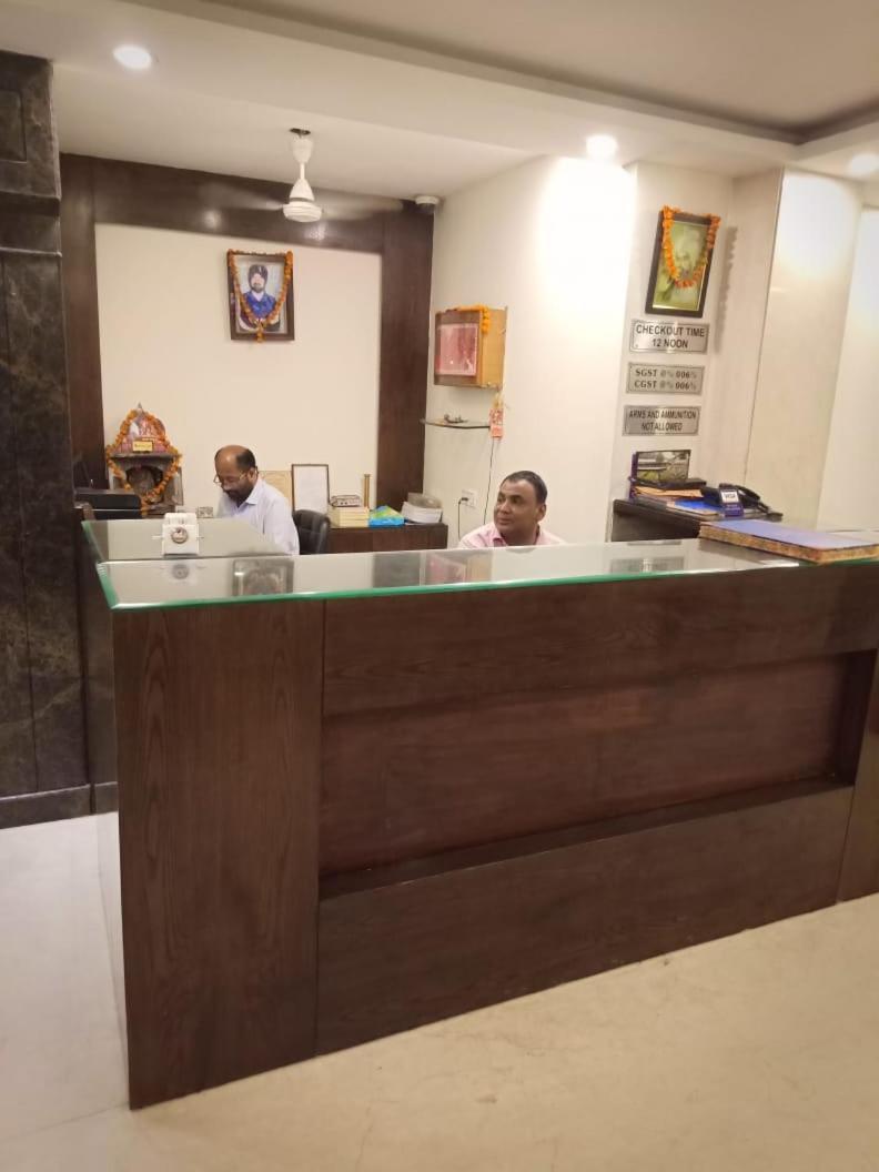 Hotel Avtar @New Delhi Railway Station 외부 사진